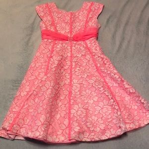 Girl’s Fancy Dress in Size 7